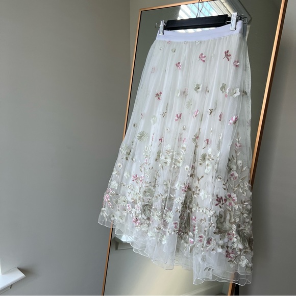 🍉Lily Brown Japan Floral Midi Skirt Embroidered Mesh Sheer Snidel Tulle White - Picture 1 of 9